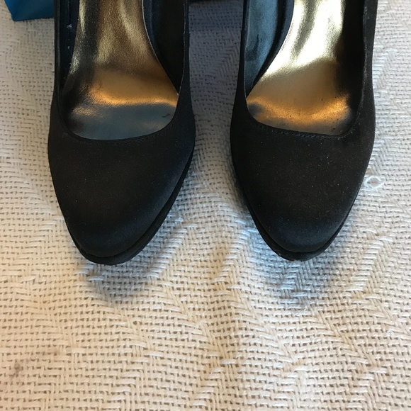 5 inch Satin Material Heels - size 9, Colin Stuart - Picture 4 of 9